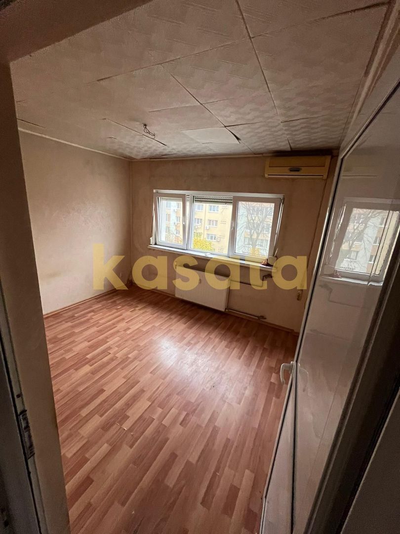 4 Camere | Etaj Intermediar | De Renovat | Proiect pentru centrala - Poză 3
