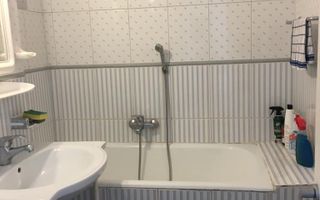 Apartament 4 camere, la 2 minute de Mega Mall, pret 99000   , particular - Poză 8