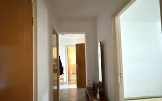 apartament de vanzare - Poză 3