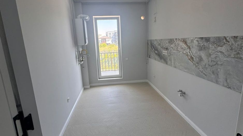 2 Camere Aproape De Predare/ Pallady - Poză 8