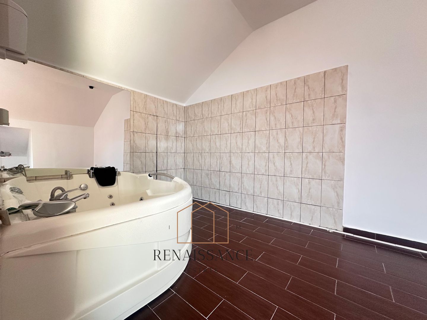 Lipovei Casa Individuala cu Piscina 6 Camere 4 Bai | S+P+1E+M - 198mp - Poză 14