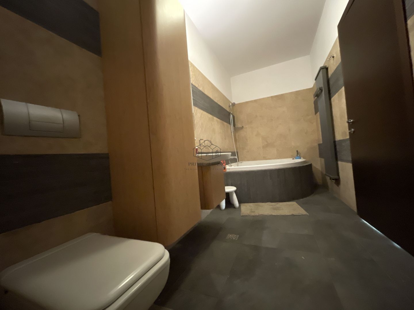 PENTHOUSE DE 3 CAMERE LA INCHIRIERE SAU VANZARE IN ZONA BANEASA - Poză 25