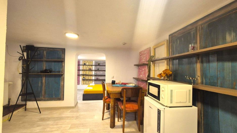 Exclusivitate - Zona Afi, garsonieră la casă - Poză 3