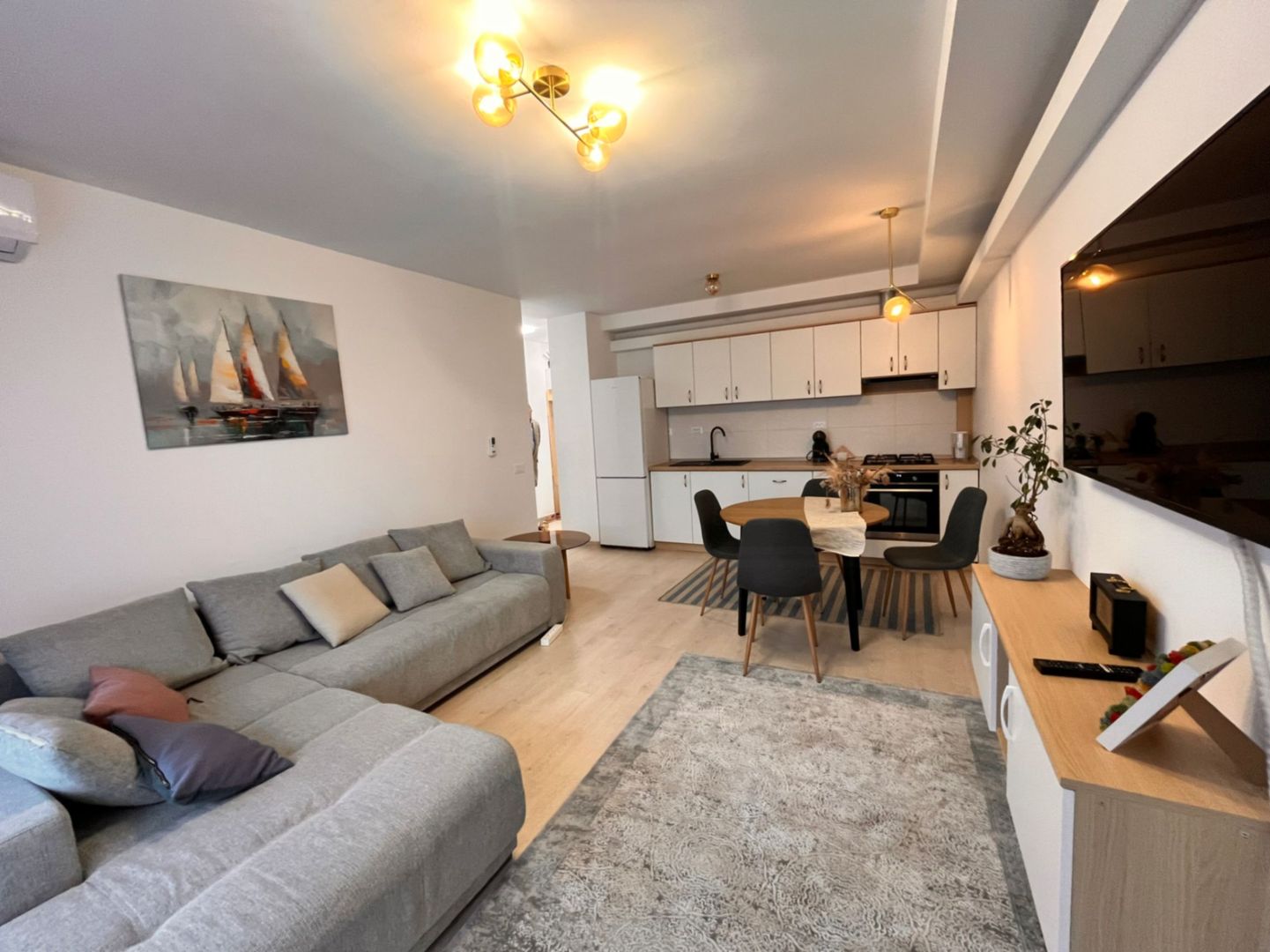 Vanzare/Inchiriere Apartament 2 camere I Suceava/Avanera 121.000Euro - Poză 1