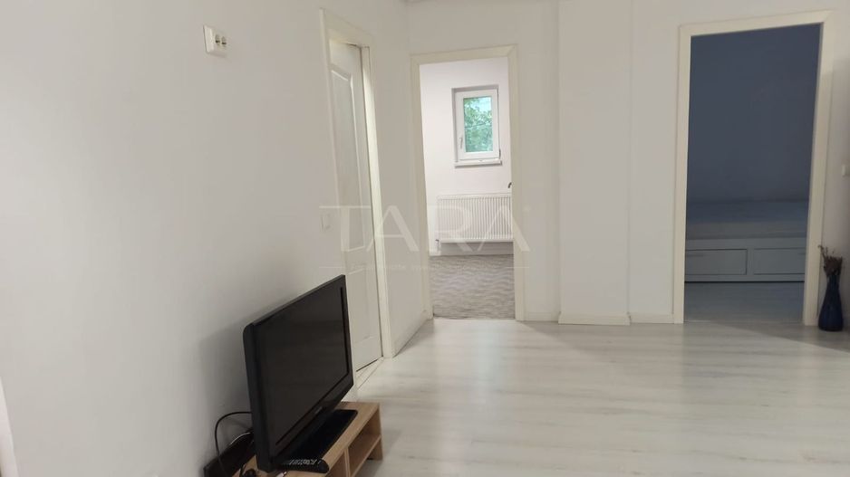 Apartament cu 3 camere, parcare subterană, zonă liniștită. - Poză 4