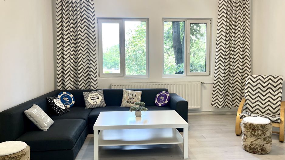 Apartament deosebit cu 3 camere, garaj, cu vedere unică la râul Bega - Poză 2