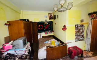 GARSONIERĂ DECOMANDATĂ CONFORT 1 ETAJ 1 CAMPULUNG VIȘOI - Poză 2