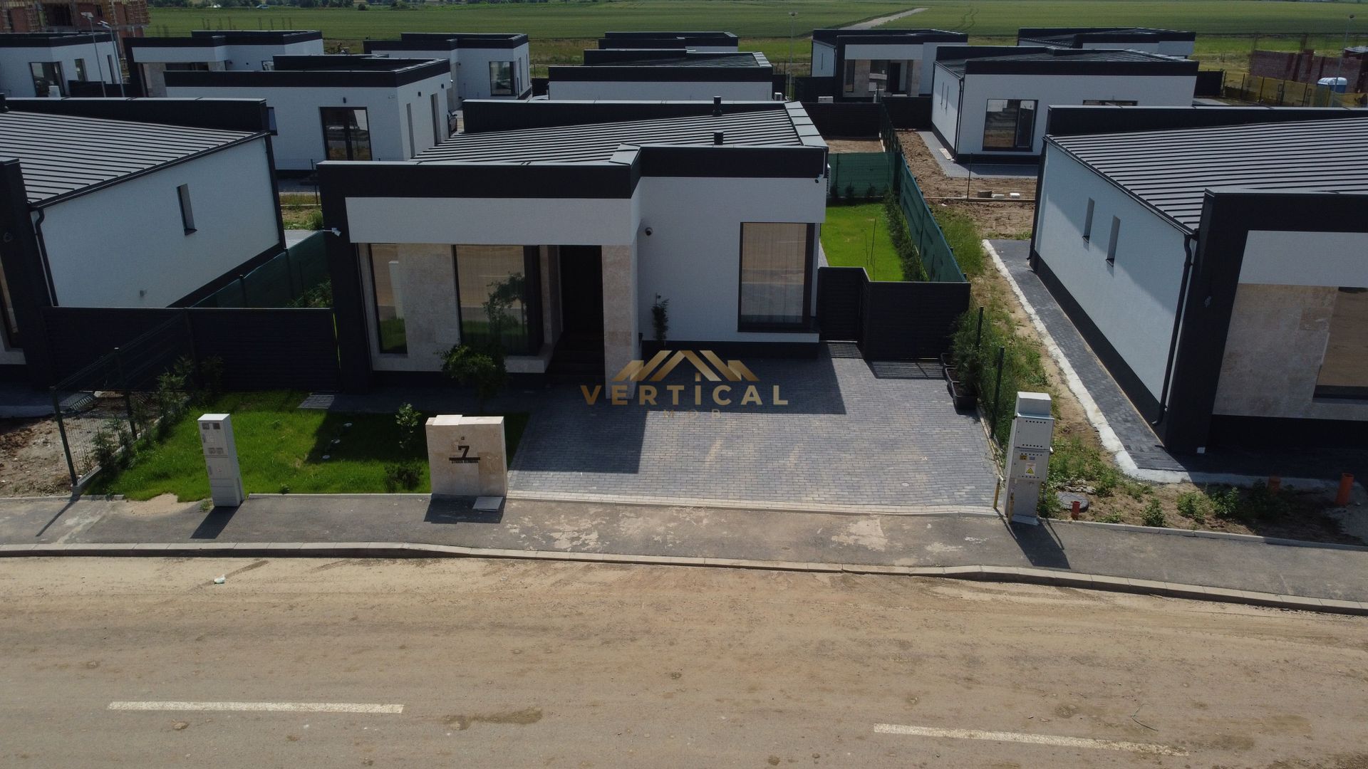 Case Premium P+E la Cheie, Curți Generoase, Berceni – Vidra - Poză 4