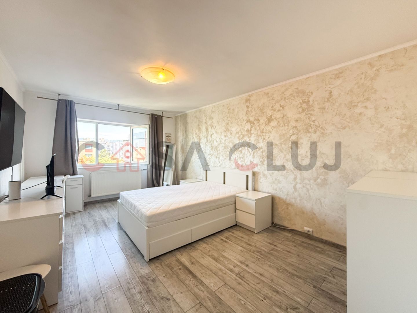 Apartament modern,decomandat, etaj intermediar, Intre Lacuri - Poză 2