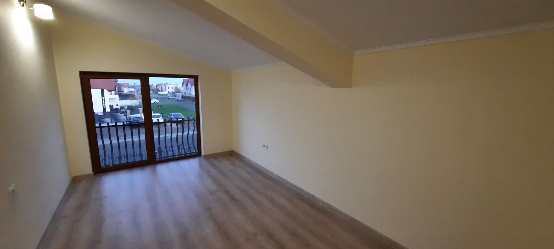 Duplex de vanzare - frumos si calitativ - Poză 18