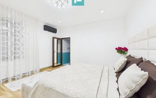 Casă exclusivistă cu 4 camere, în Secusigiu, Arad - Poză 8