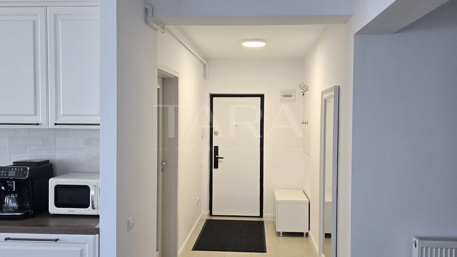 Apartament 3 camere la cheie, zona Terra. - Poză 3