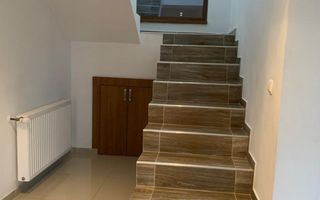 Inchiriere Vila Gavana, langa padure - Poză 12