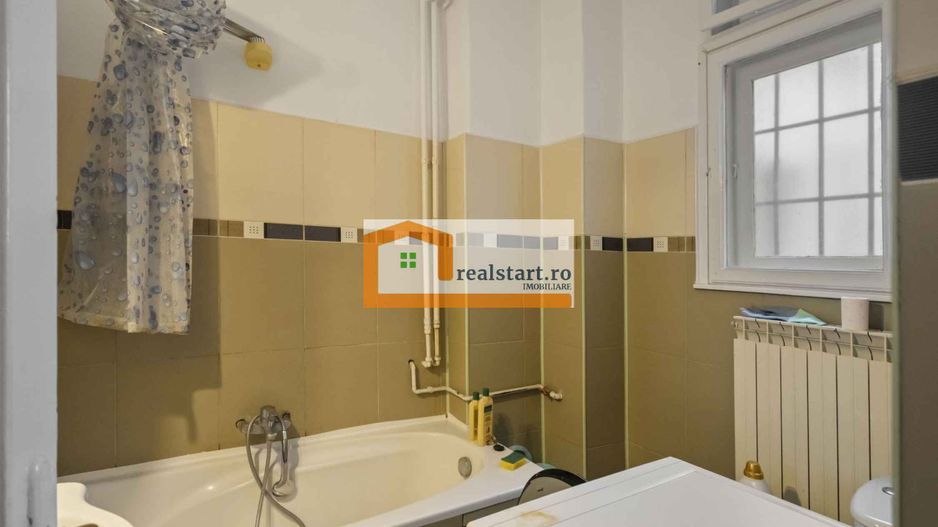 Langa Metrou, curte proprie 200mp, Garaj, 3 camere, centrala, pet friendly - Poză 7