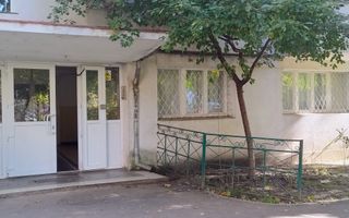 Copou Parc ferit de agitatia bulevardului, spatiu verde, et 1 cu lift - Poză 4