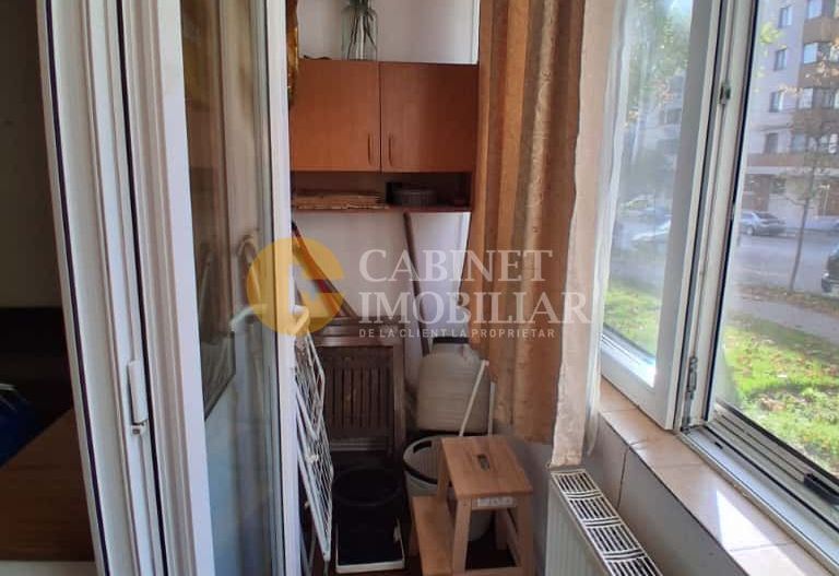 Apartament 2 camere, semidecomandat, zona Tatarasi Iasi - Poză 5
