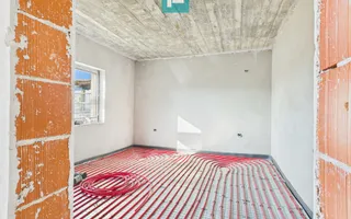 Proprietate impresionantă în Nădab - Poză 33