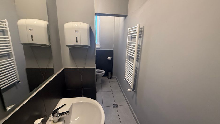 Spatiu comercial/ de inchiriat /Intre Lacuri - Poză 5