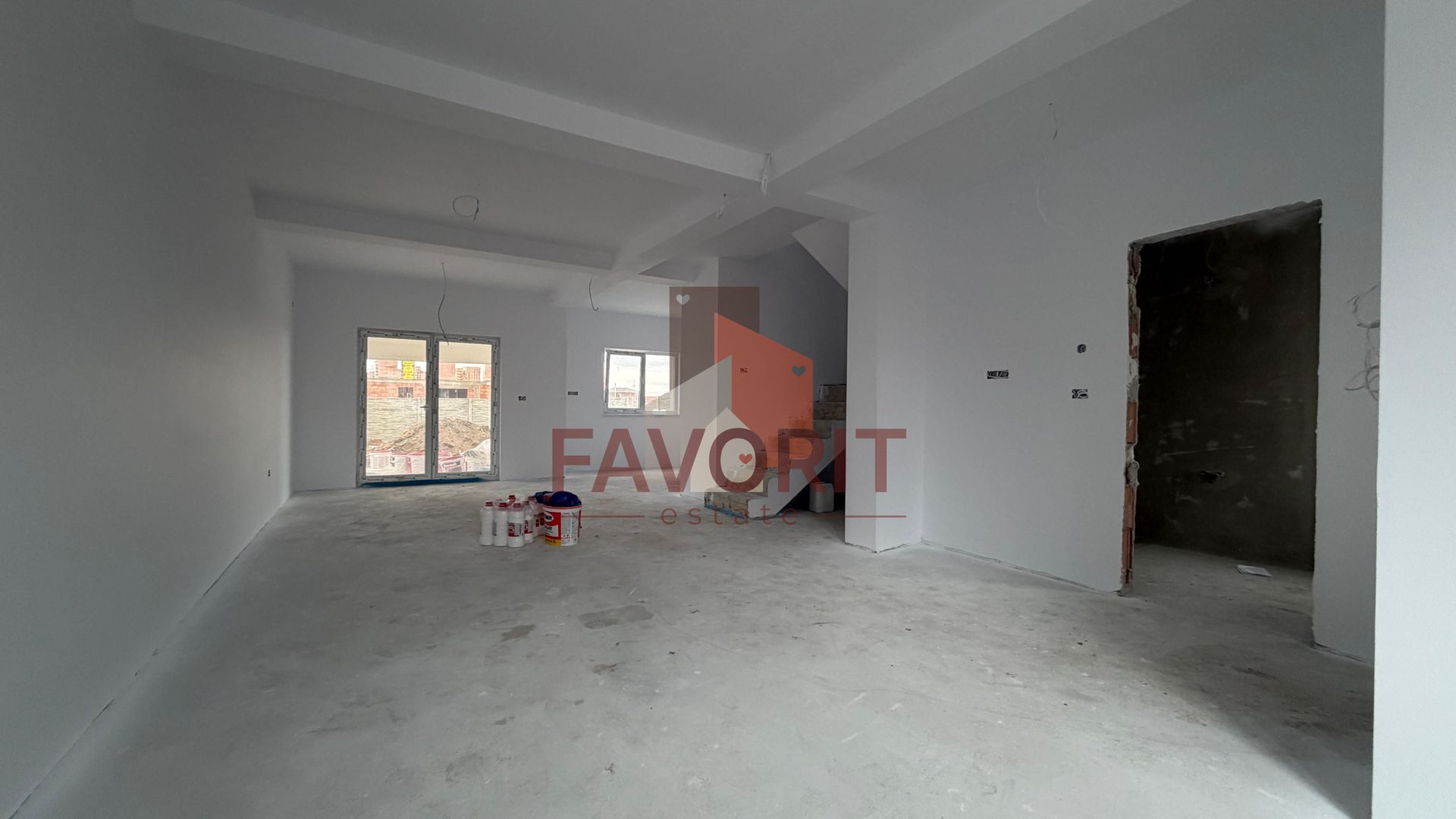 Duplex despartit | Inainte de Kaufland | Toate utilitatile | Curte amenajata - Poză 5