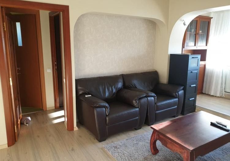 Apartament 2 camere – vedere panoramică Parc & Lac Tei - Poză 1