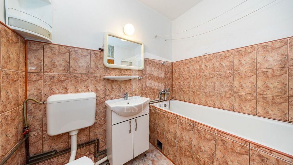 Triaj-Apartament 2 camere 55mp - Poză 6