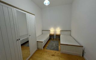 Apartament cu 2 camere | Zona Ultracentrala | Oradea - Poză 8