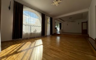 Vila Individuala _7 camere***Piscina***Teren 1000 mp // Erou Iancu Nicolae - Poză 5