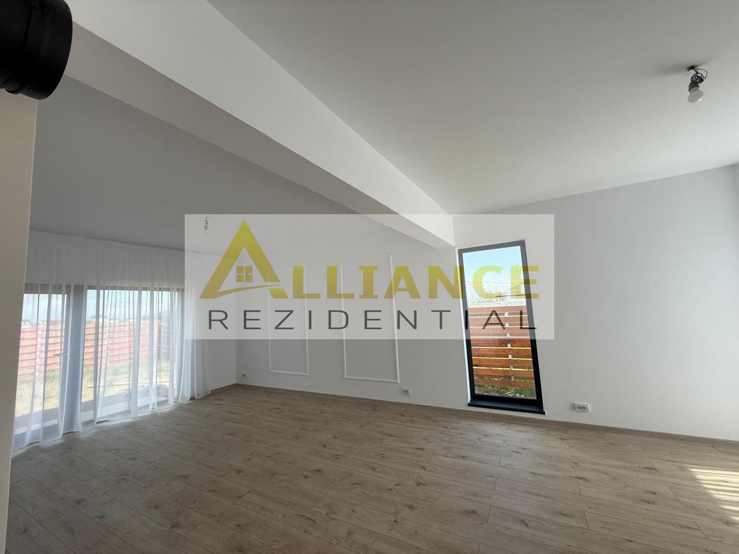 Casa individuala parter || 3 camere 2 bai || teren 375mp - Poză 13