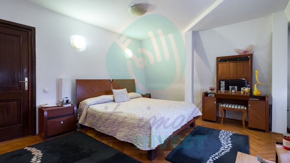 Vila spatioasa in zona Erou Iancu Nicolae - British School - Poză 12