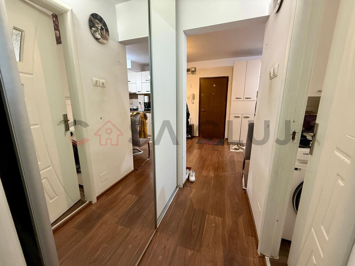 Decomandat, la cheie, Baza Sportivă "La Terenuri"!! - Poză 11