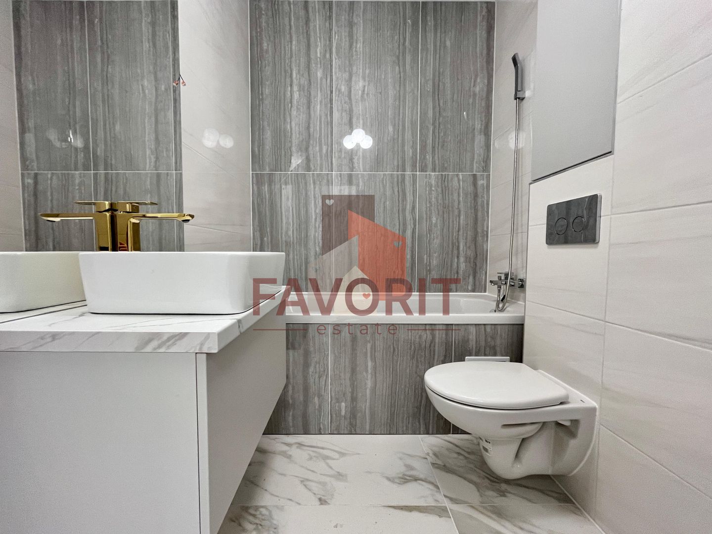 Etaj intermediar. Loc de parcare inclus. Finisat la cheie - Poză 8