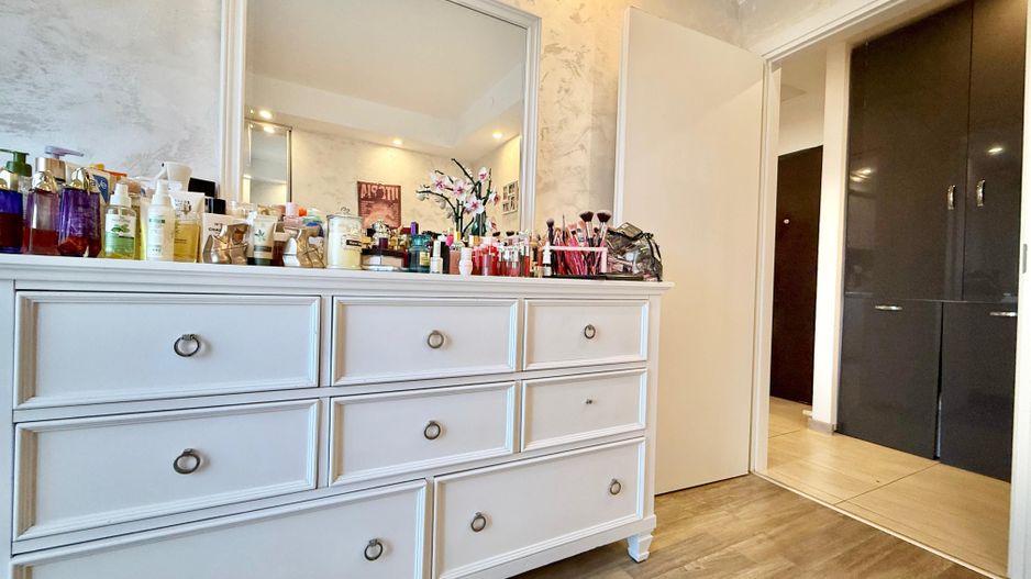 COSMOPOLIS - Apartament cu 2 camere, mobilat si utilat. - Poză 8