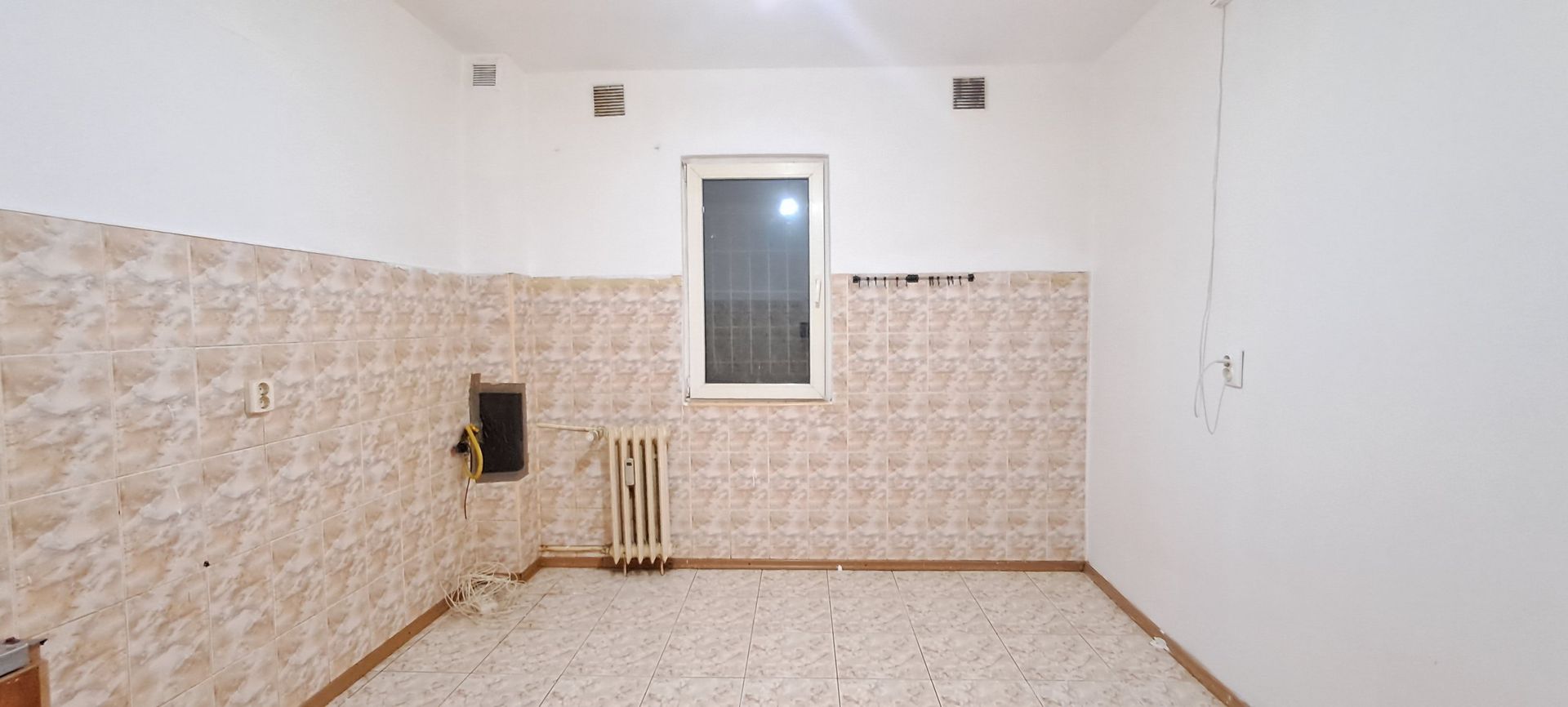 Pantelimon, stradal, bloc fara risc seismic, 3 camere confort 1, STB - Poză 8