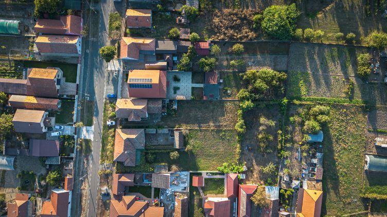 Casă/vilă cu 6 camere în Curtici - Poză 46