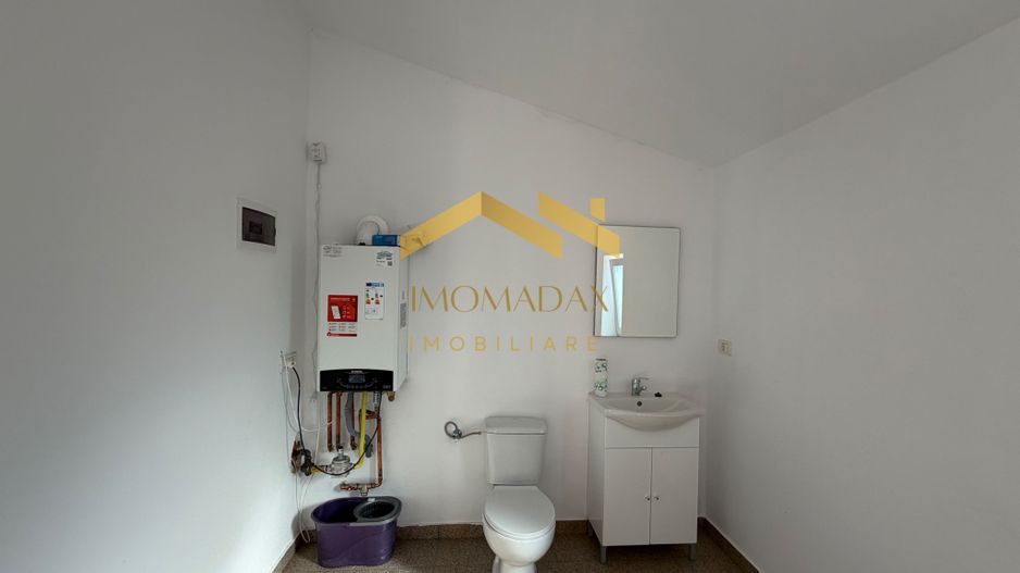 Mosnita Noua-Casa Parter-4 Camere - Poză 3