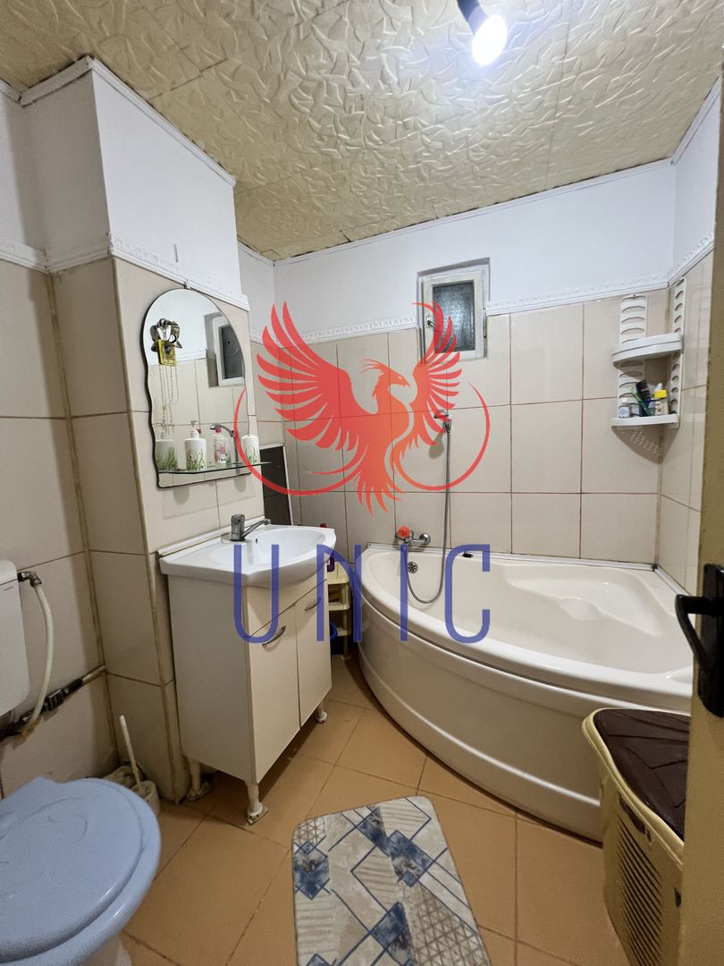 3 decomandate mobilat si utilat Lapus Arges - Poză 11