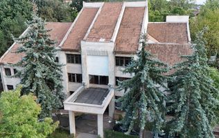 Clădire fost sediu BCR, 2.335 mp, P+2E | 0% comision