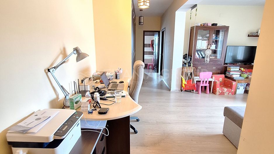 Apartament 2 camere cu vedere superba, modern mobilat+parcare, Coresi - Poză 4