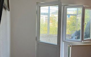 FALEZA NORD(cod04)-Apartament 3 camere decomandate - Poză 3