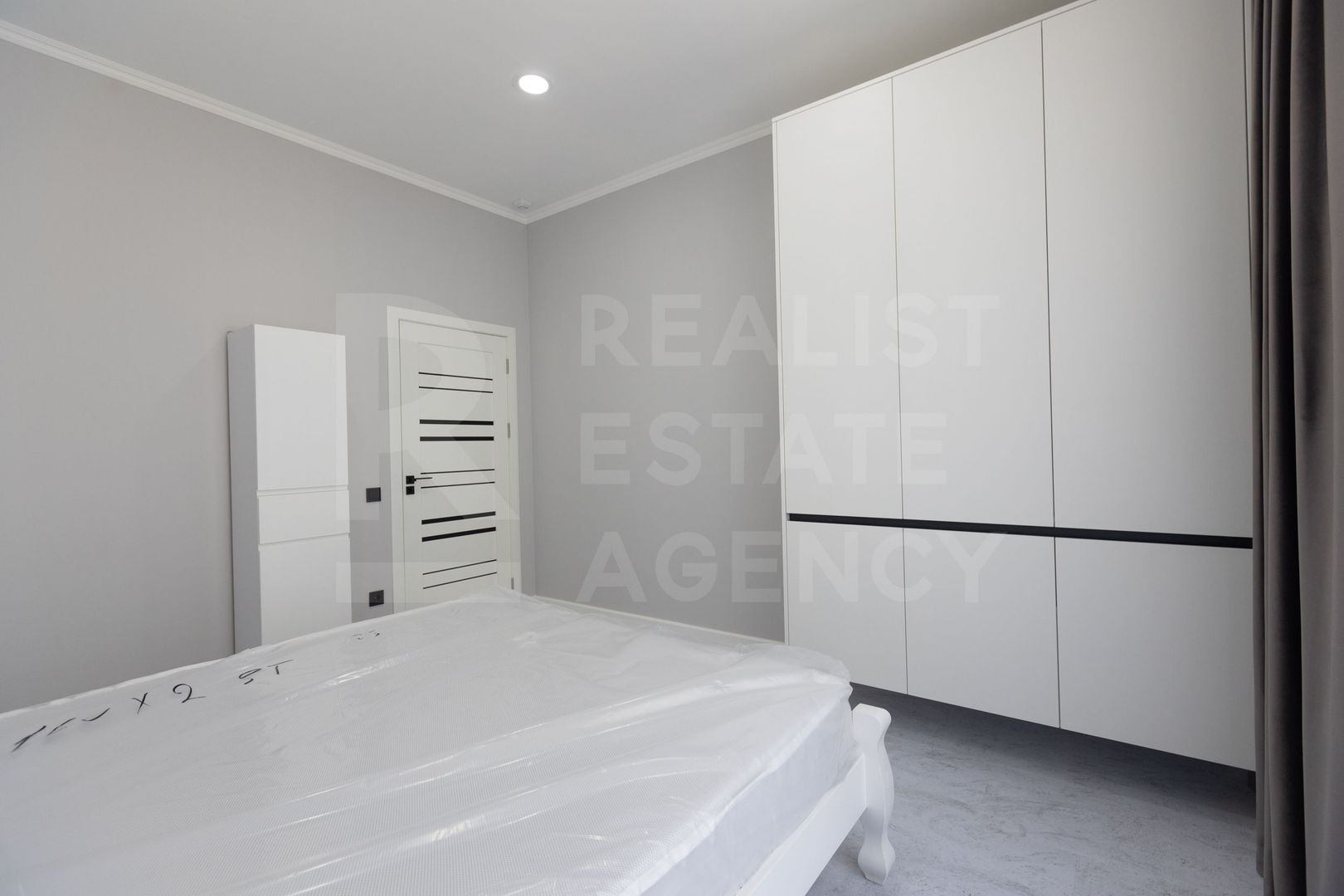 Chirie, apartament, 2 camere, strada Mihai Eminescu, Centru - Poză 6