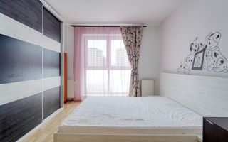 Apartament cochet cu 2 camere in Avantgarden Tractorul - Poză 12