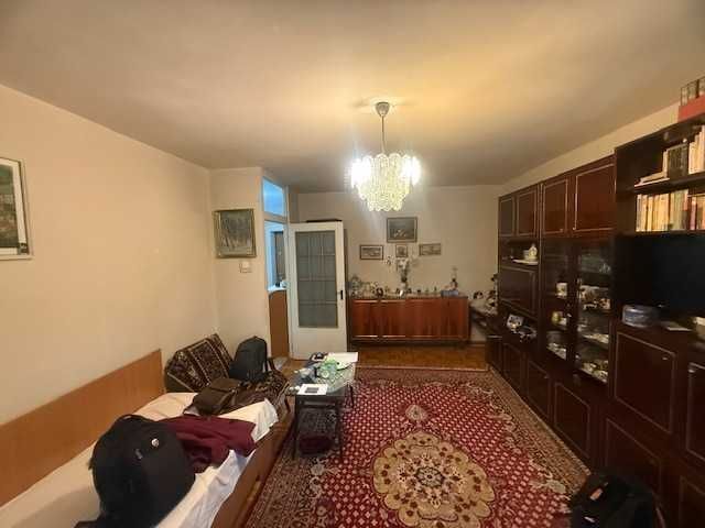 GARSONIERA  SPATIOASA ZONA TEI - Poză 1