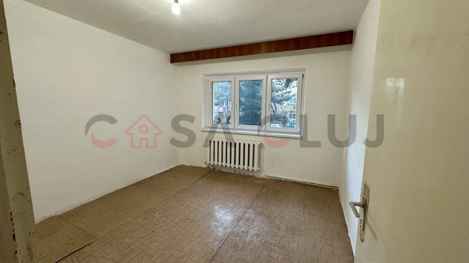 Ideal pentru familii, bine compartimentat, in zona linistita - Poză 3