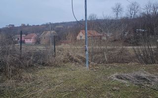 Teren de vânzare în Hamba | 1.740 mp | cu utilități și ieșire la râu - Poză 6