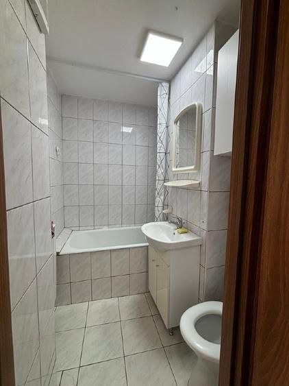 Apartament 2 camere renovat de inchiriat in zona Lujerului - Poză 10