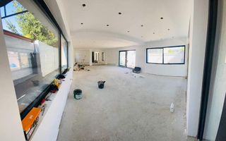 Spatiu Comercial de Vanzare in Onesti - Poză 1
