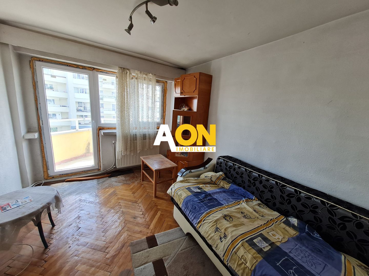 Apartament 4 Camere, Etaj 3, Decomandat, Zona Parc Cetate - Poză 4
