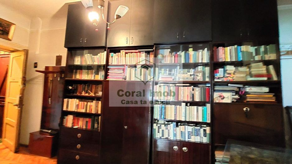 Vanzare 3 camere, circular, centrala, zona Ferdinad - Poză 4