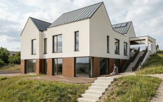 Casa tip duplex, 5 camere, teren 410 mp, panorama spectaculoasa - Poză 3