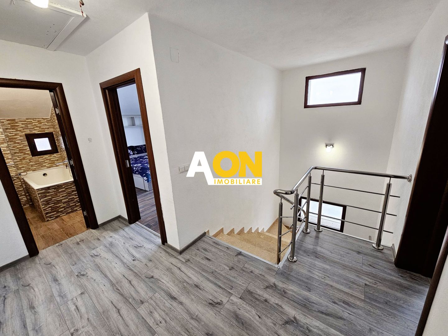 Casa individuala, mobilata utilata, zona Orizont - Poză 16